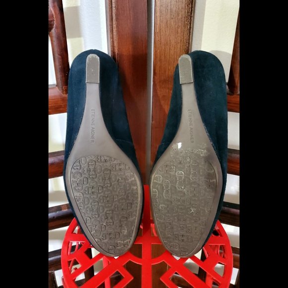 Etienne Aigner Wedge Heels (Size 7.5) - Picture 7 of 11
